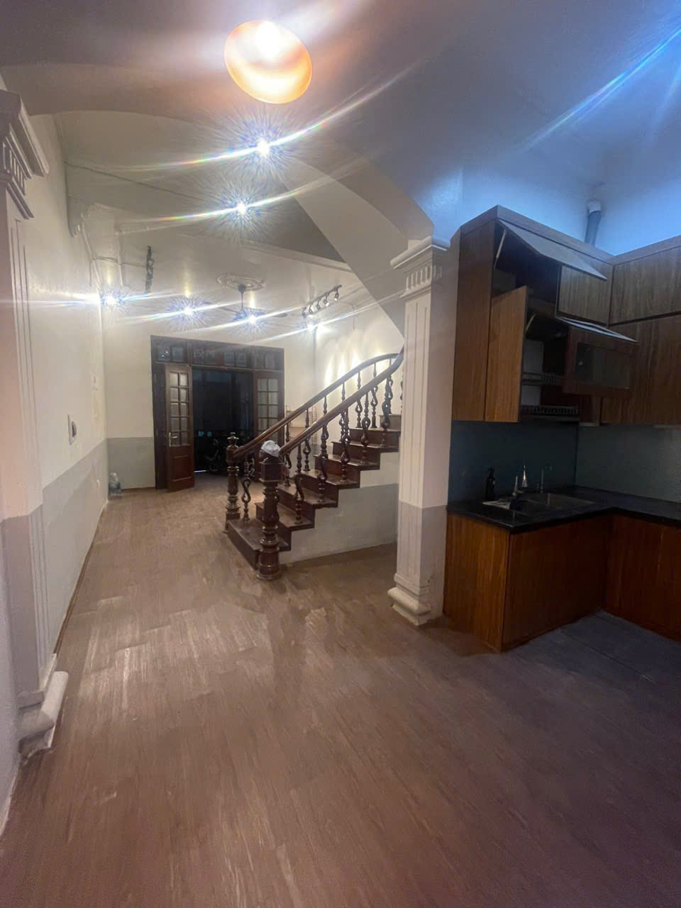 Cho thuê nhà nguyên căn ngõ 230 Định Công Thượng, 55m2 x 4 tầng, 5 ngủ, 17 triệu/tháng - Ảnh 4